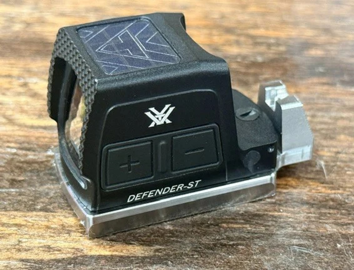 Hales Machinery’s Alpha Foxtrot Optic Plate