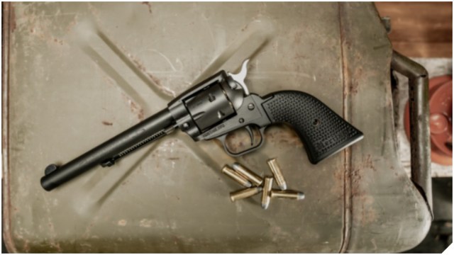 Heritage Manufacturing Rough Rider Revolver in — .32 H&R Magnum