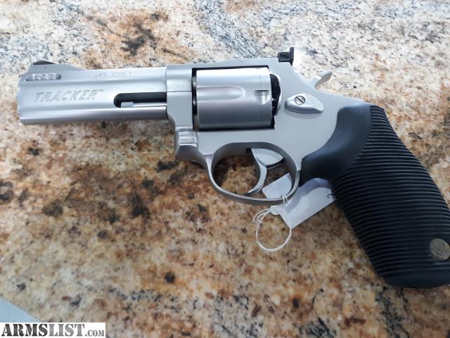Taurus Tracker 410/45 Colt Revolver